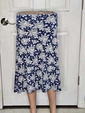 Lularoe Azure Women's Navy Blue Floral A-Line Skirt NWT